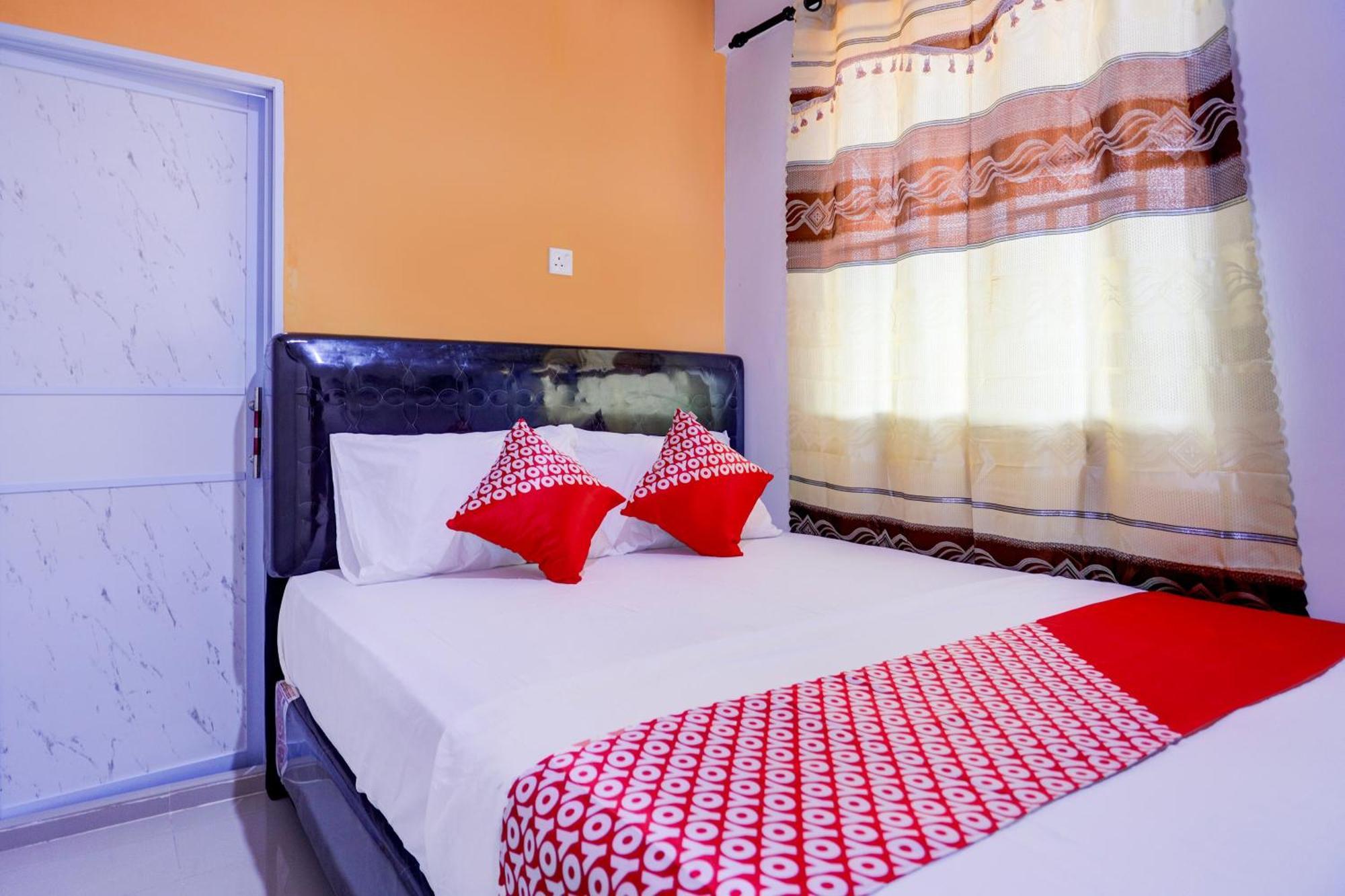 Super Oyo Capital O 93076 Batam Backpacker Guesthouse 2 Pembunuh Buitenkant foto